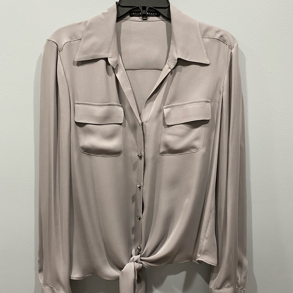 Antonio Melani Gray silk top